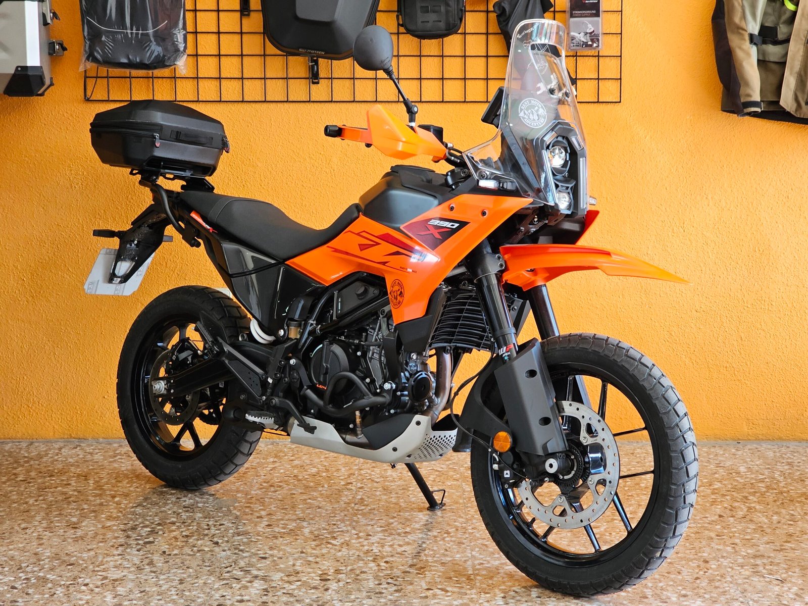 Alquiler KTM 390 Adventure X en Valencia