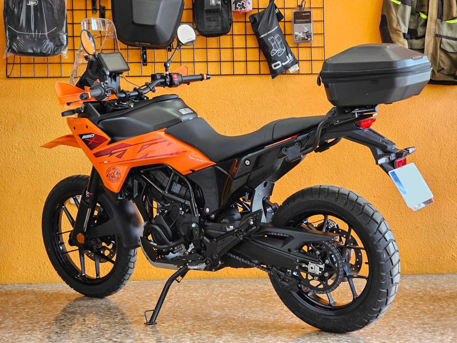 Alquiler KTM 390 Adventure X en Valencia