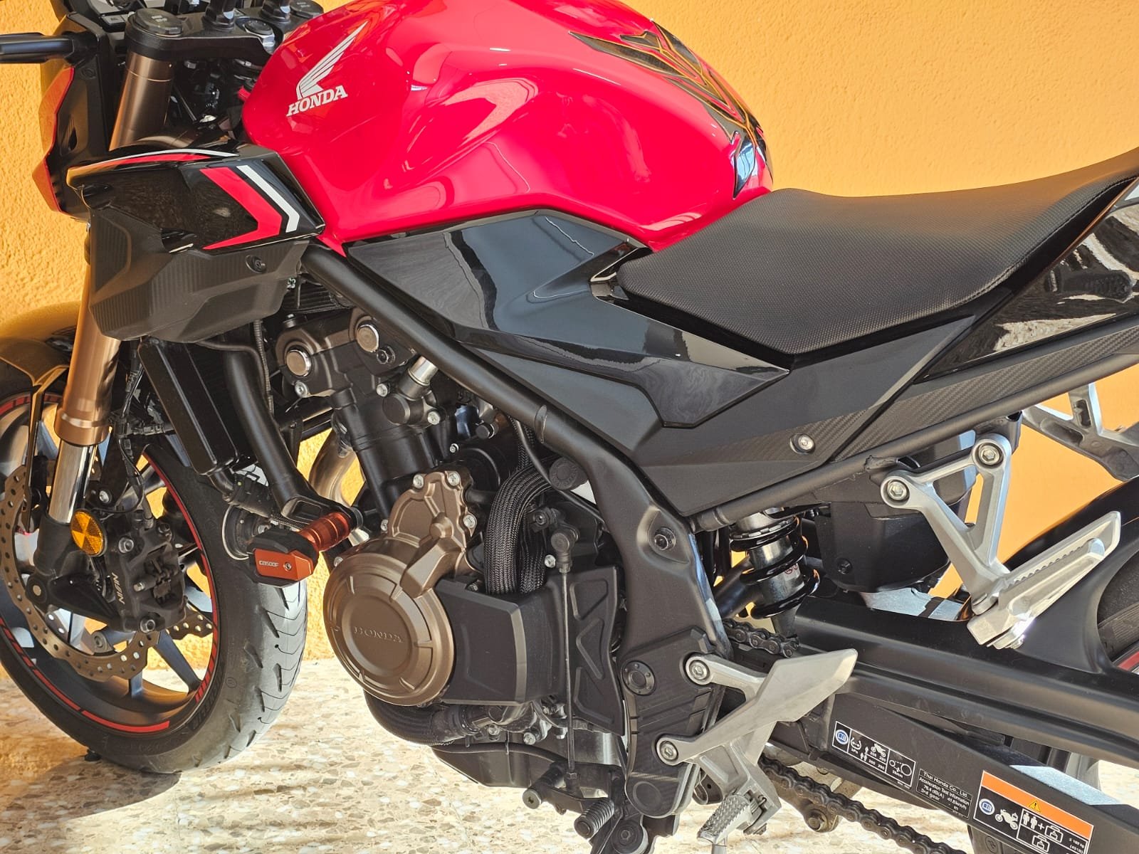 Alquiler HONDA CB 500 F en Valencia