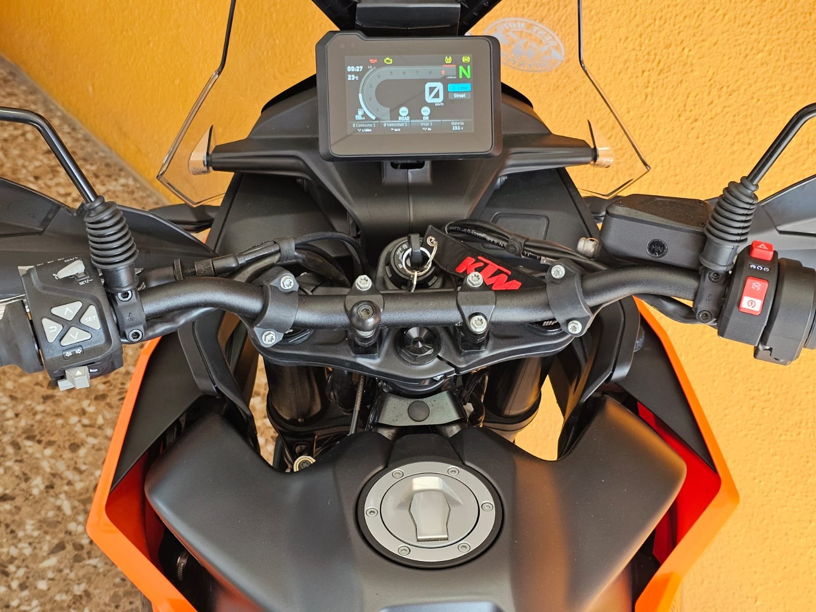 Alquiler KTM 790 Adventure en Valencia